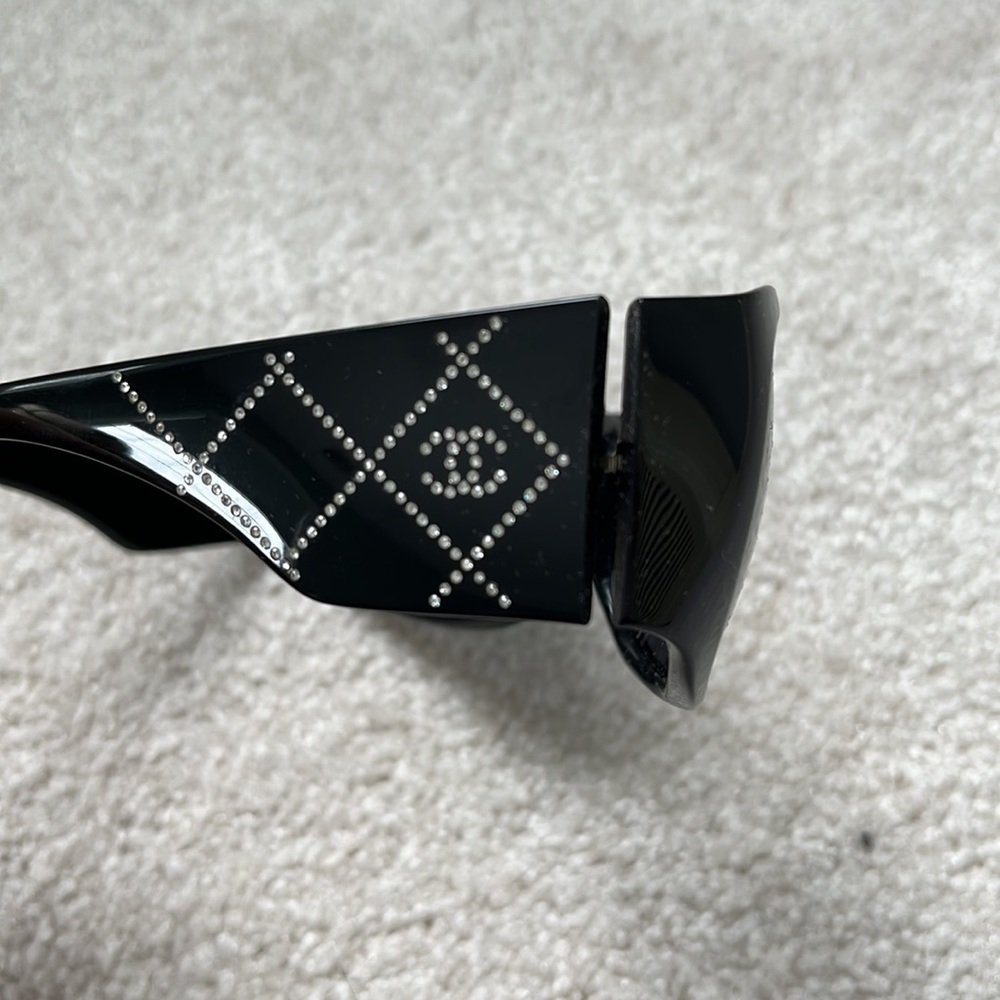 Chanel Sunglasses - Picture 2 of 13